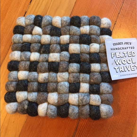 Trader Joe’s Kitchen Trader Joes Handcrafted Felted Wool Trivet Nwt